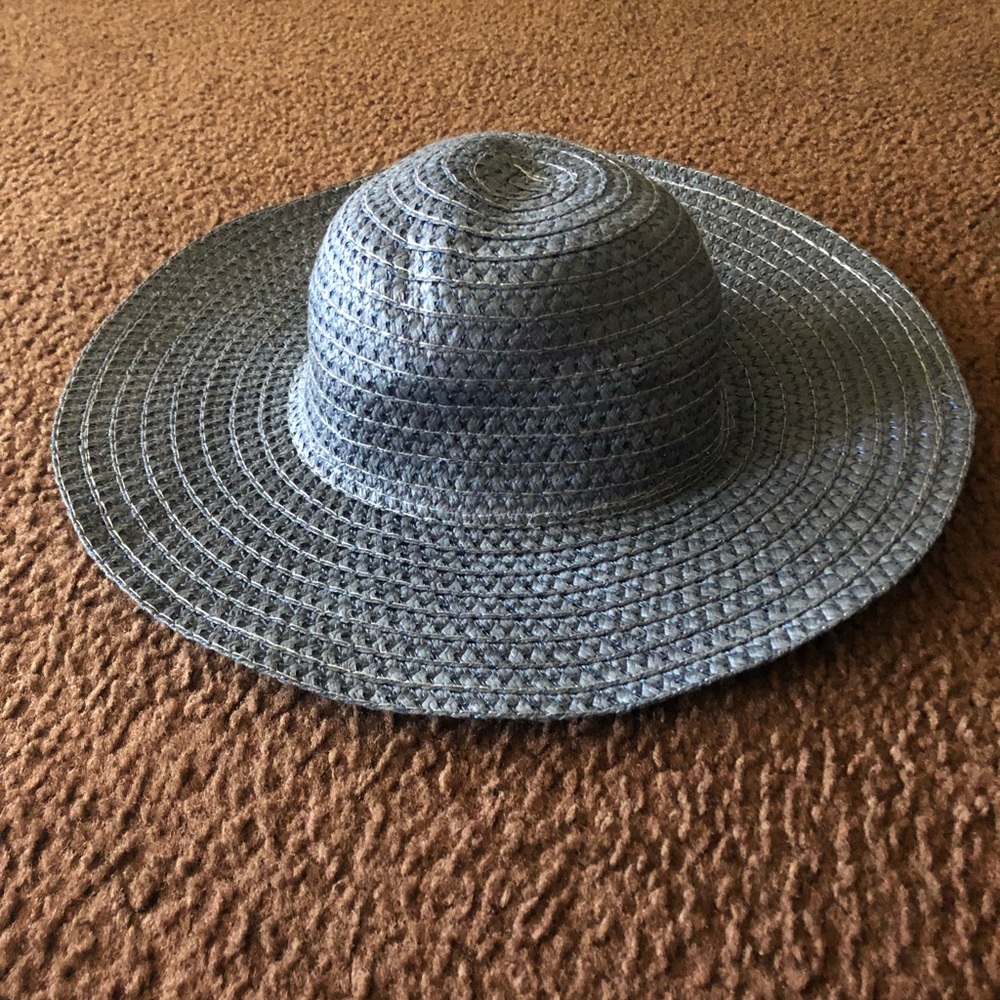Sun Hat OFFER $8